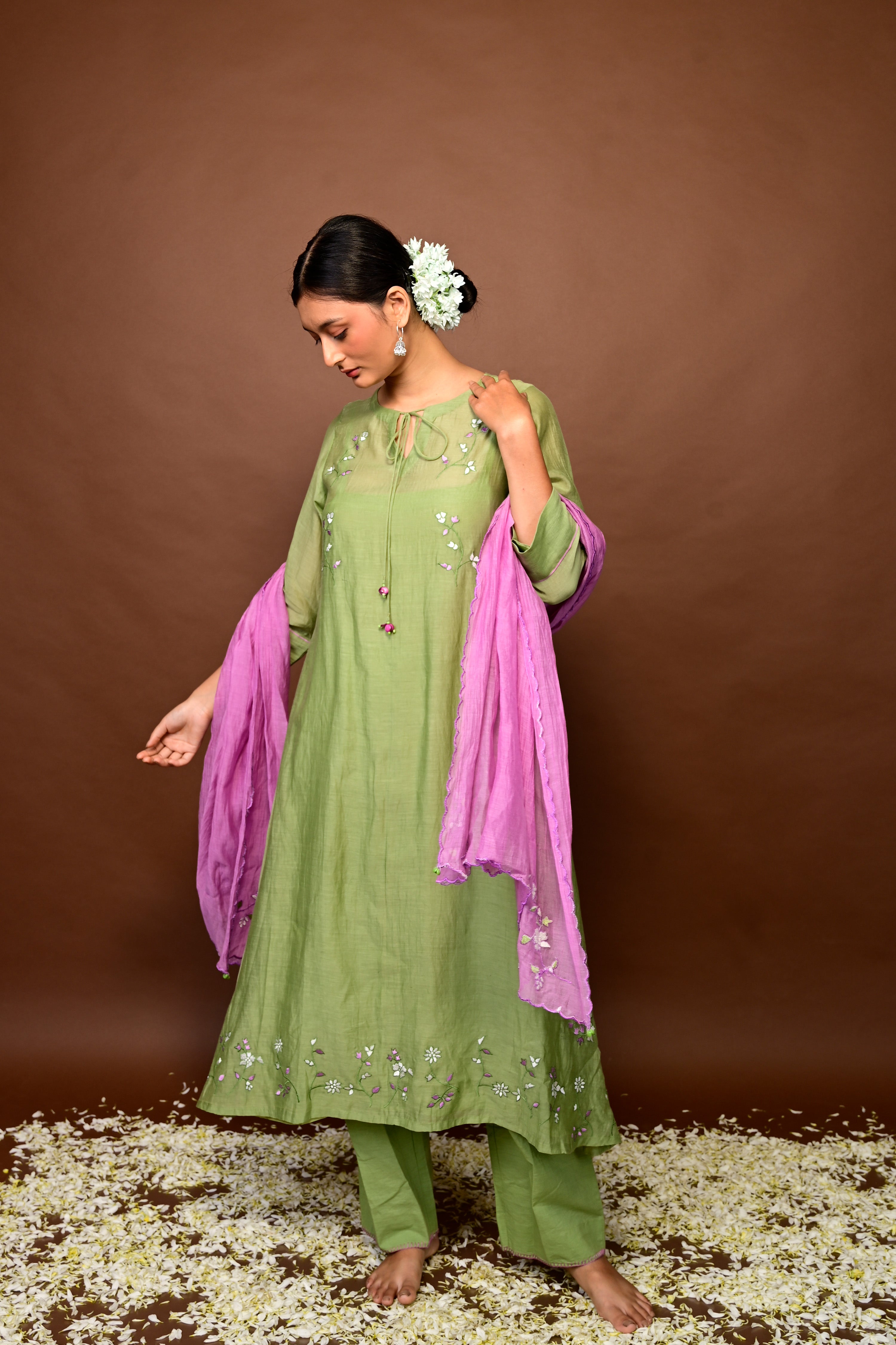 NANDANA KURTA SET