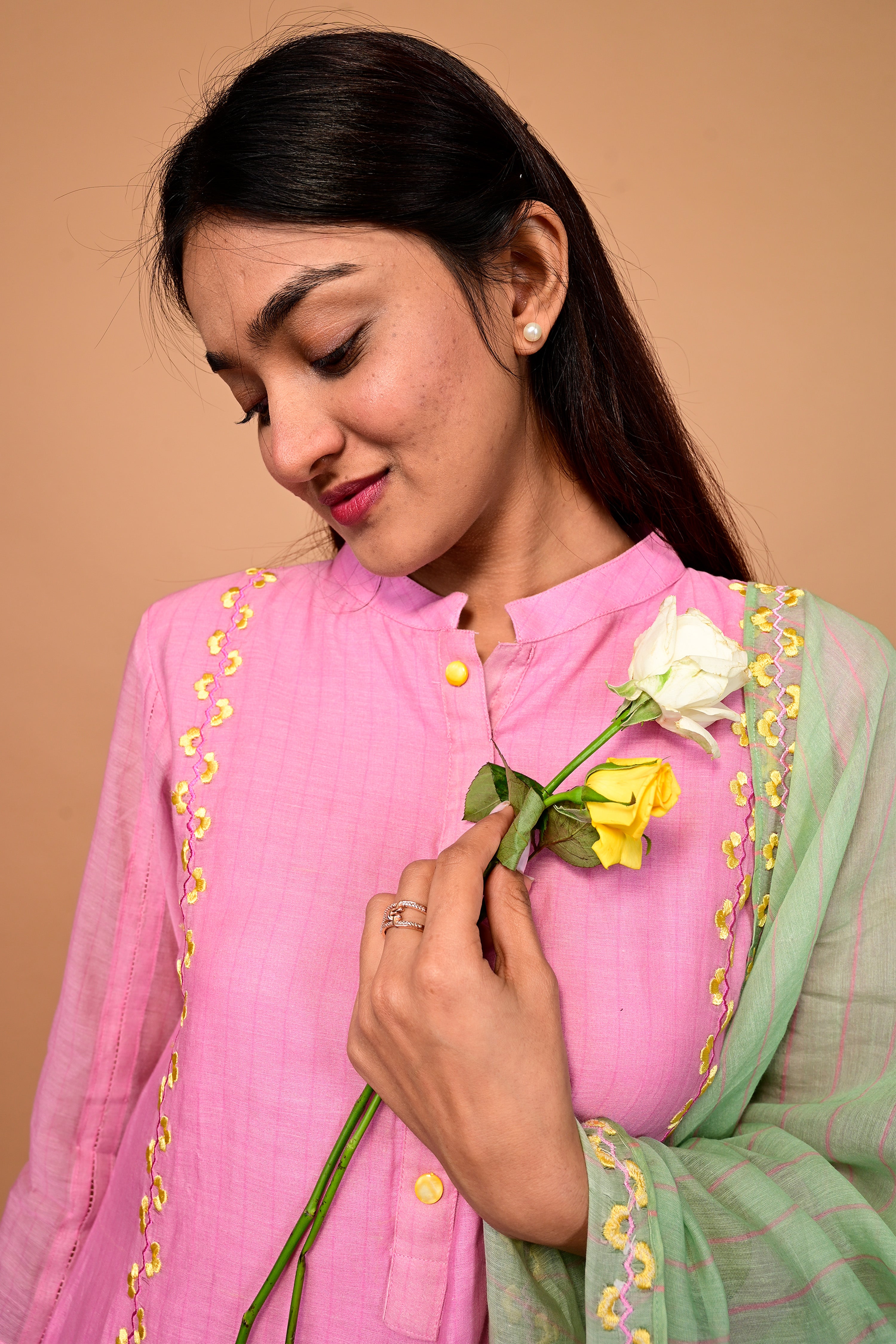 GULABO KURTA SET