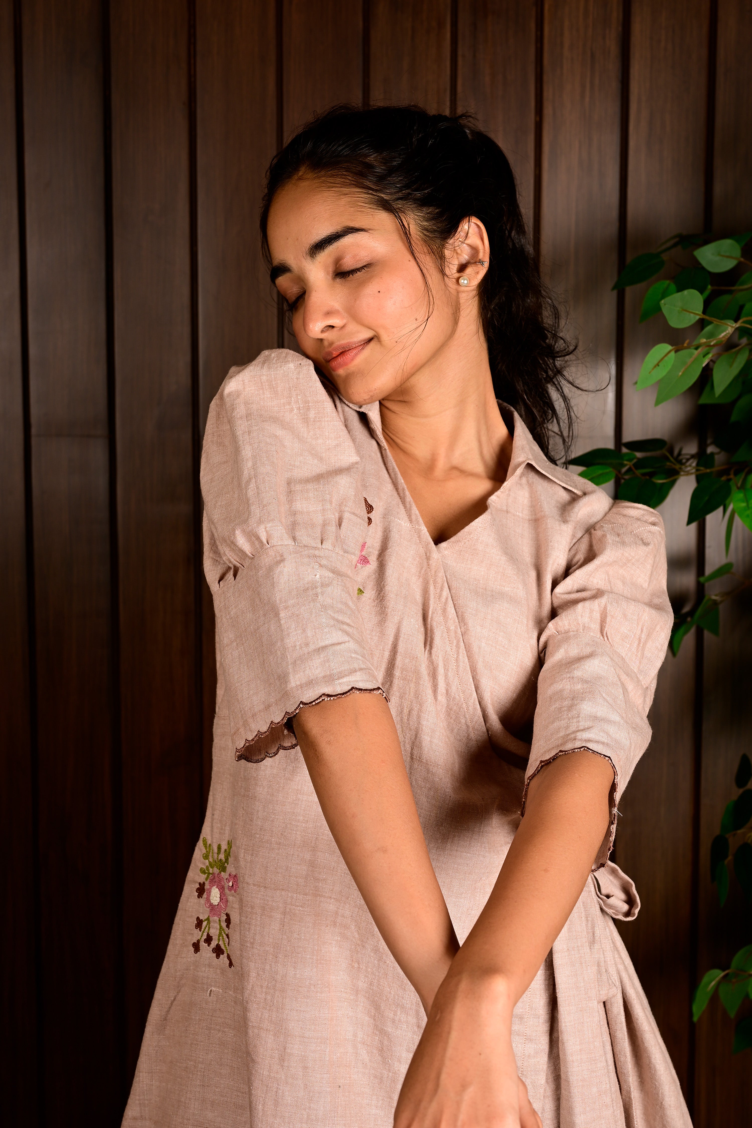 KHAKI KNOT CO-ORD SET