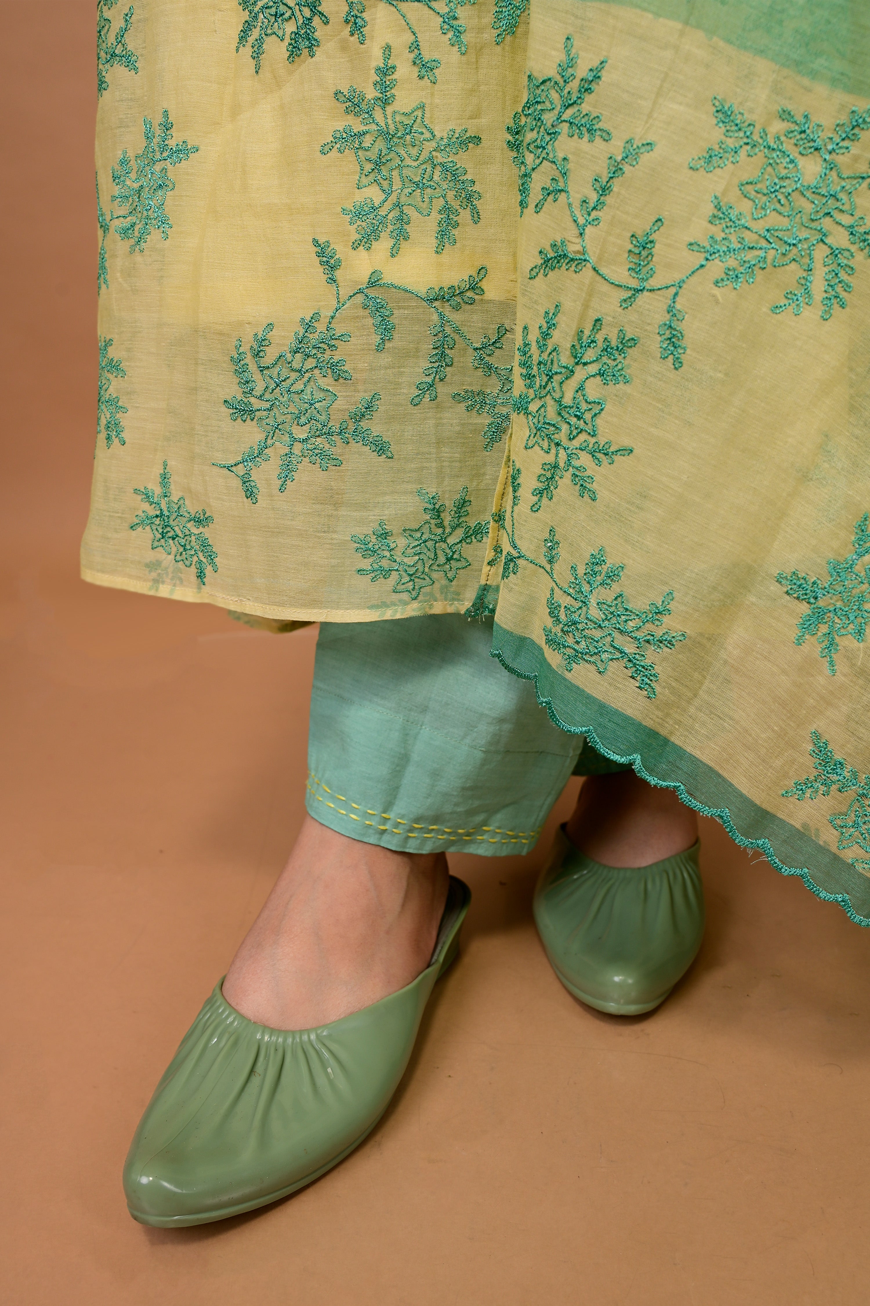 MOGRA KURTA SET