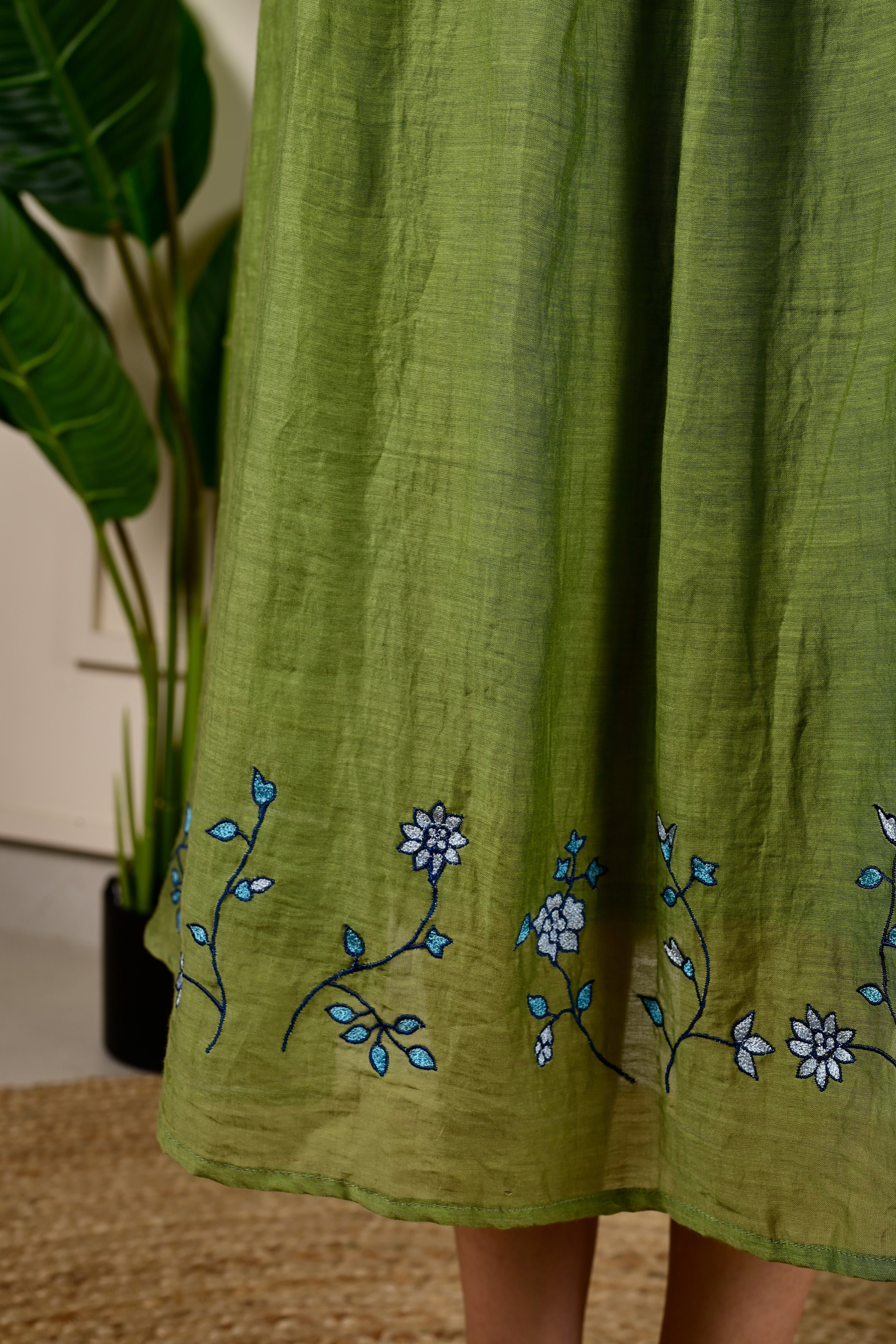 BASIL DRESS