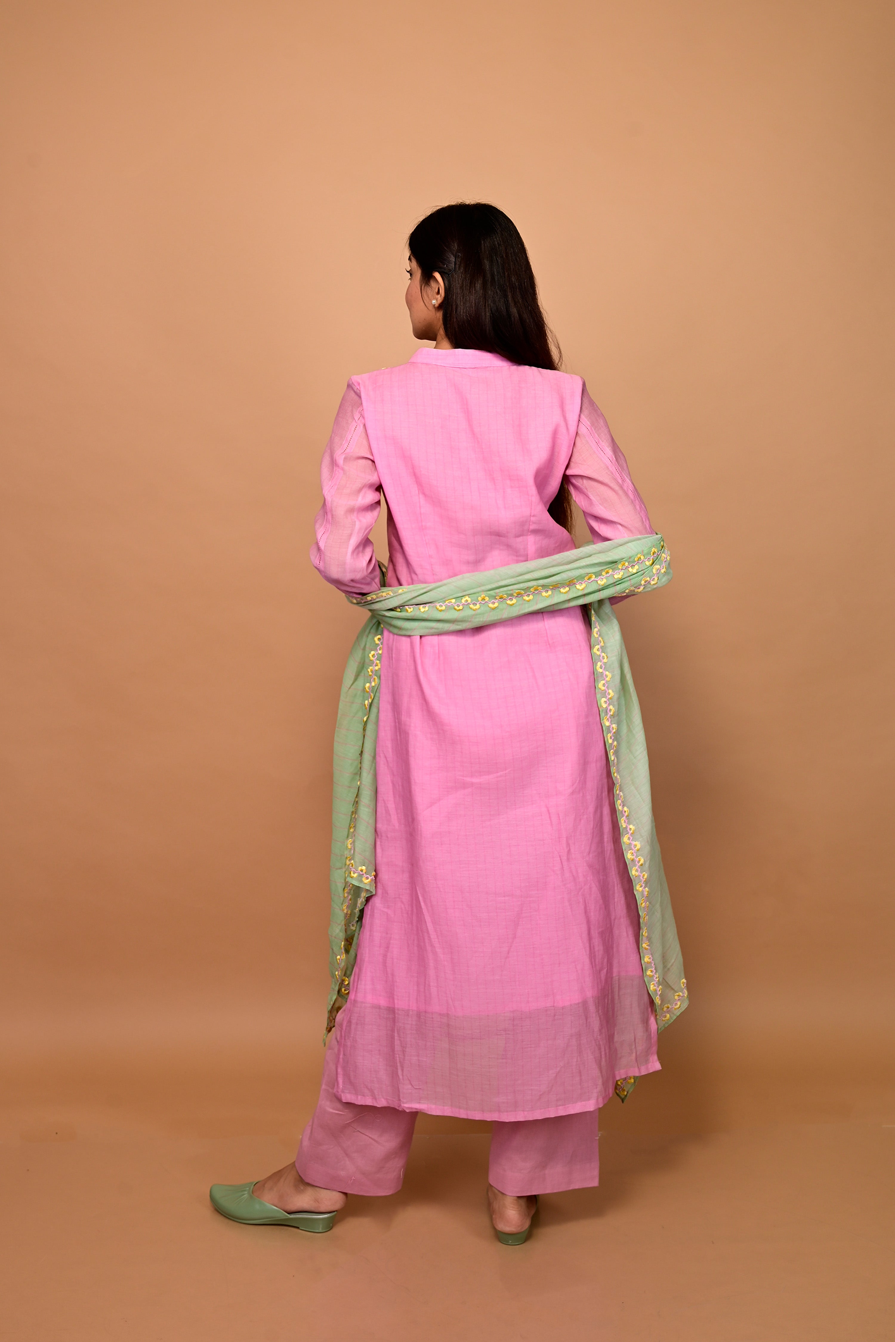 GULABO KURTA SET