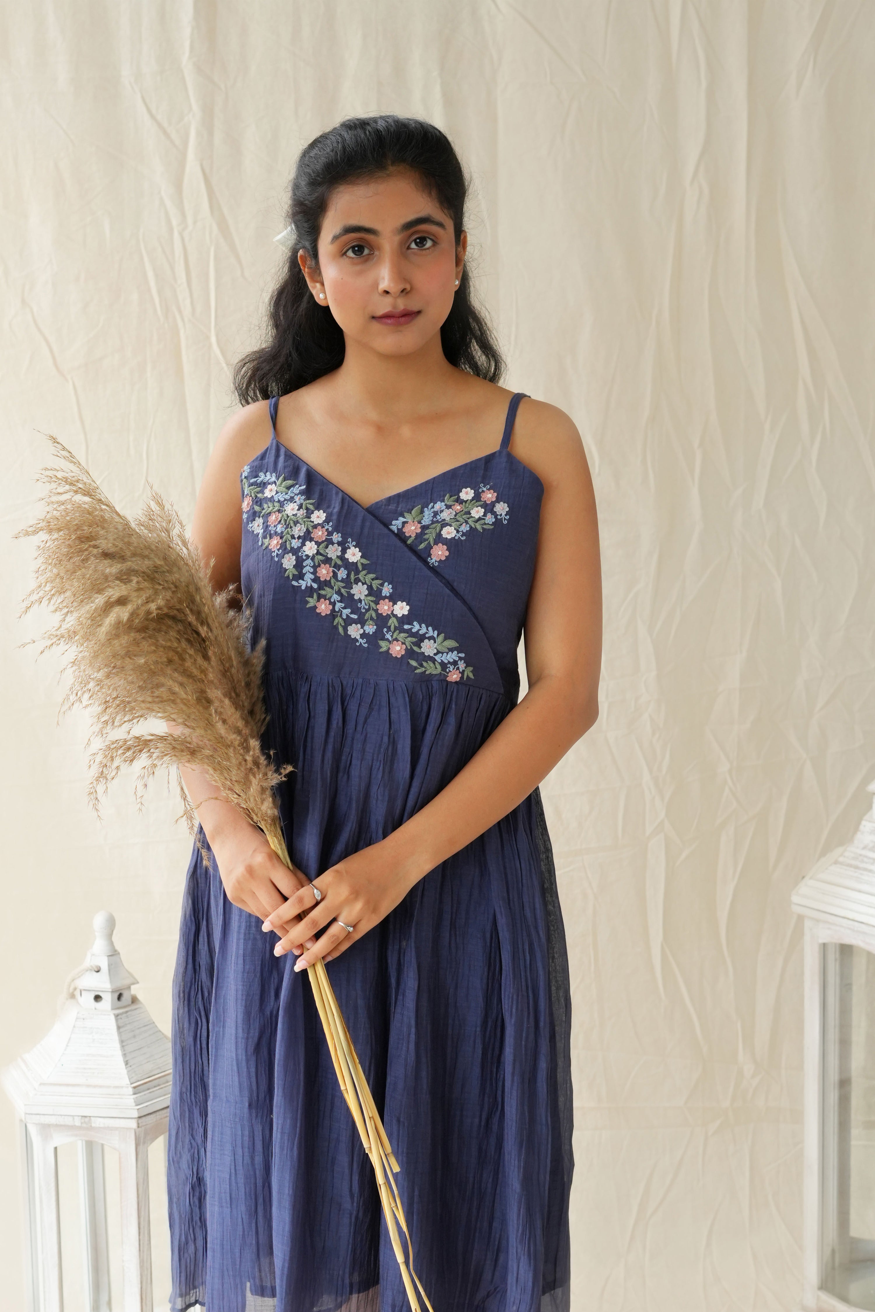 CLASSIC CHARM DRESS