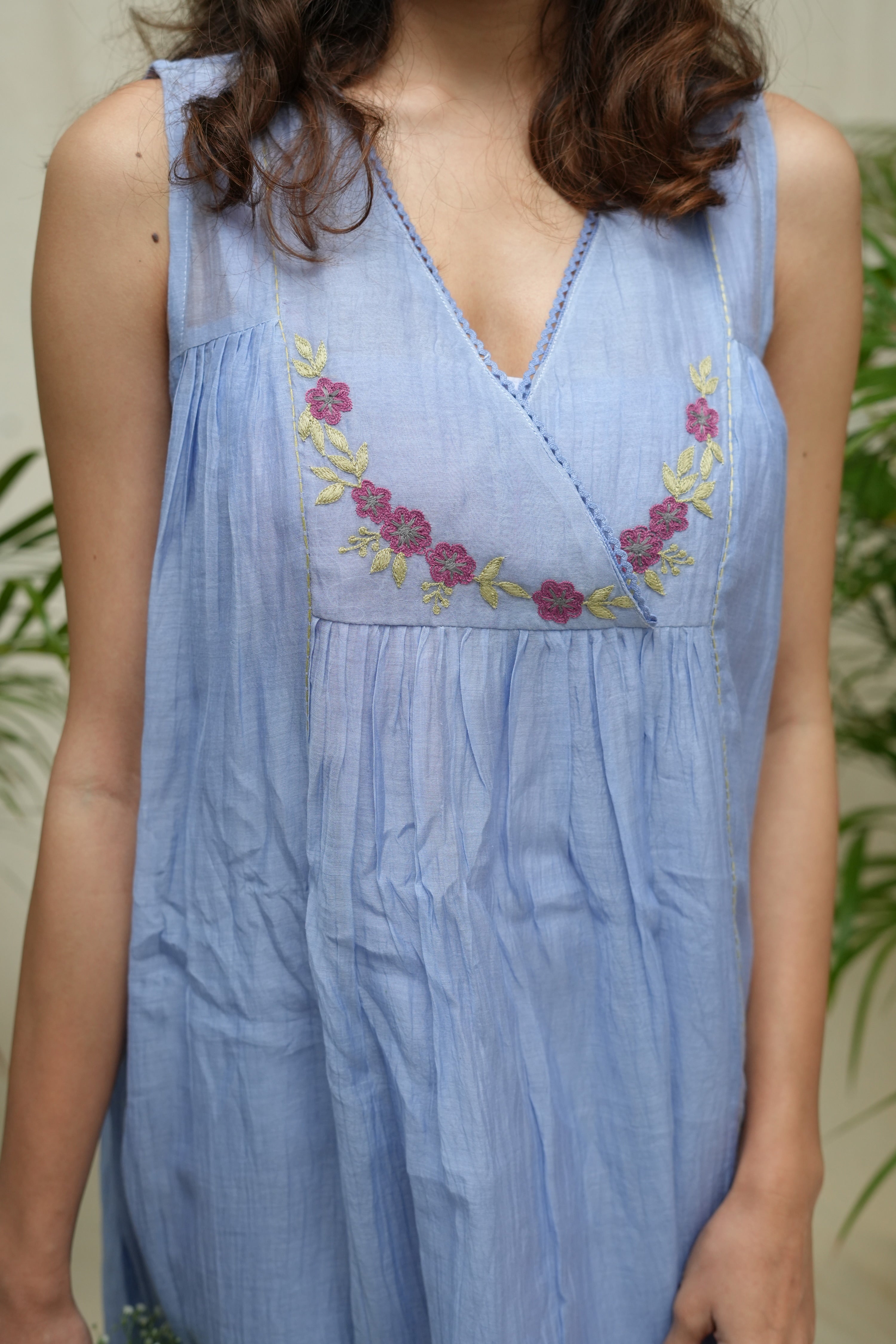 COUNTRYSIDE DRESS