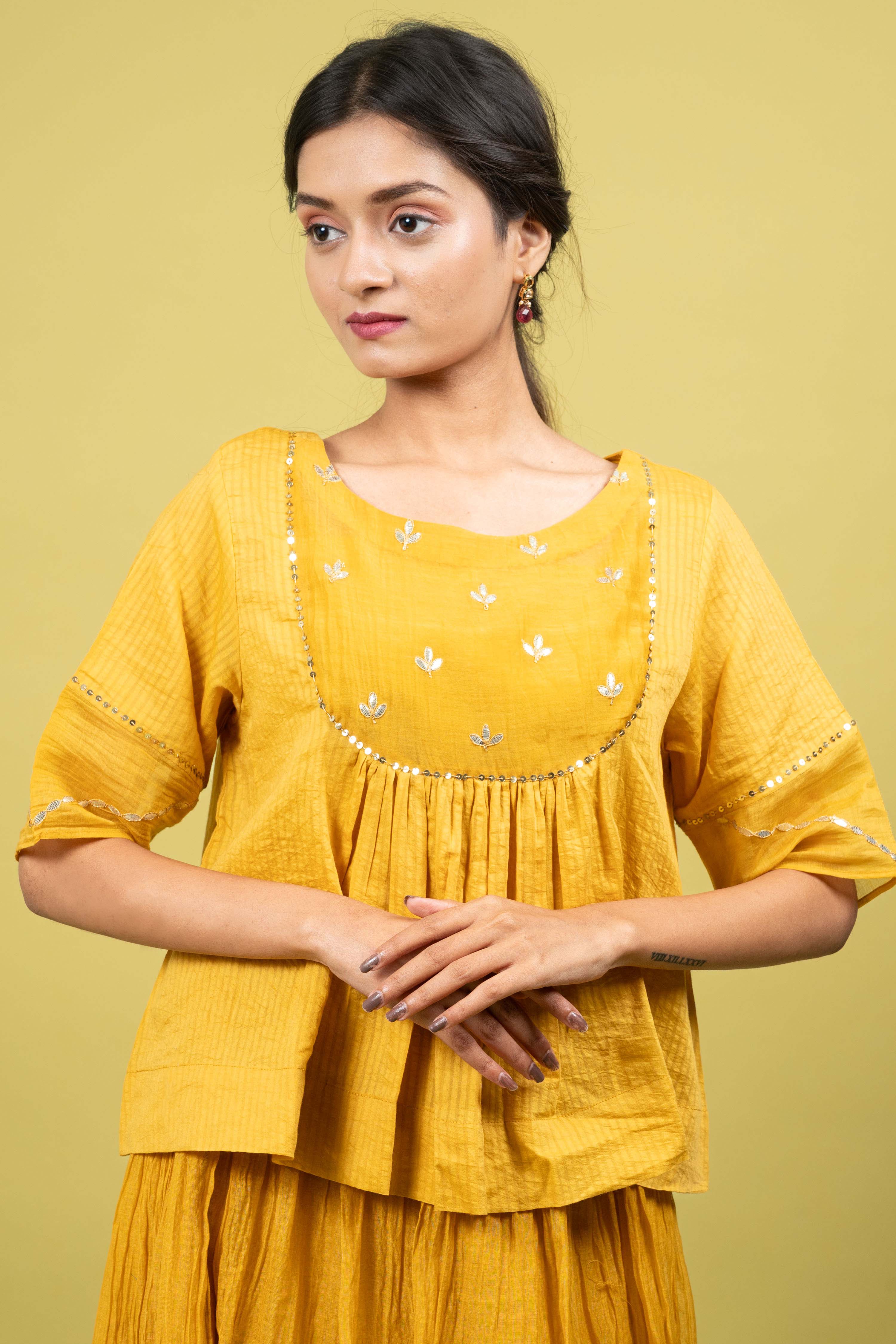 KANGAN SKIRT SET