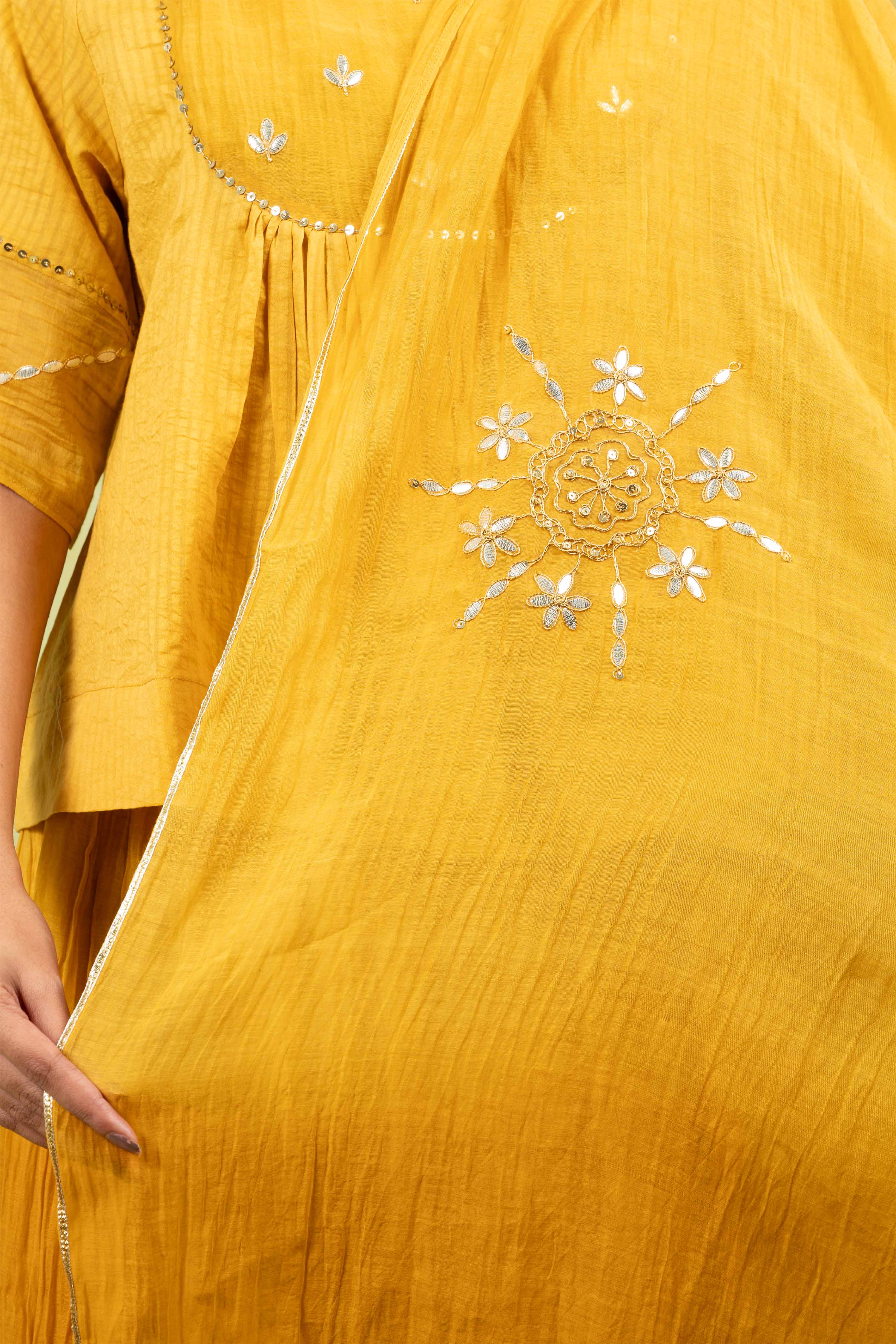 KANGAN SKIRT SET