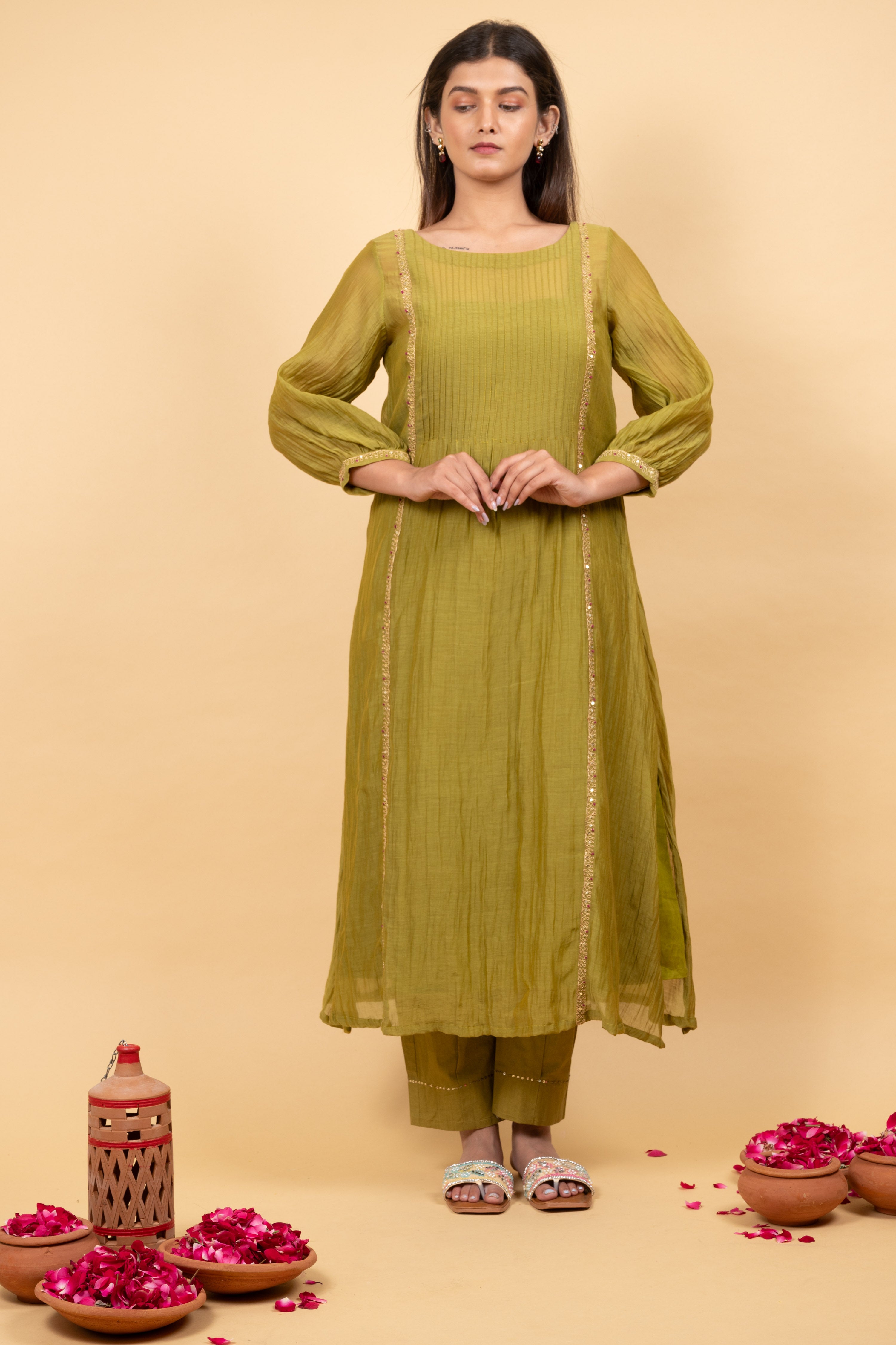 HARITALIKA KURTA SET