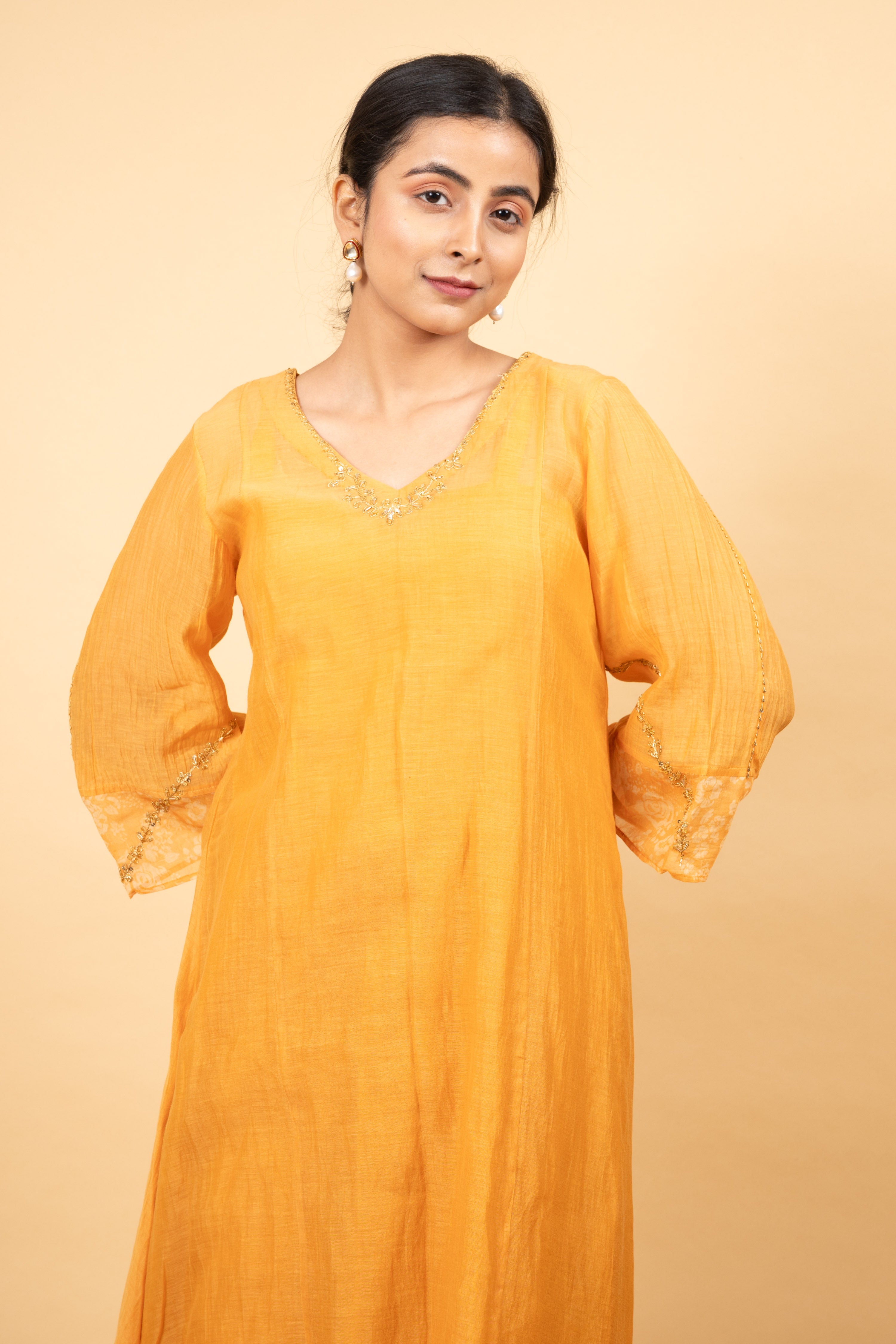 GANGAUR KURTA SET