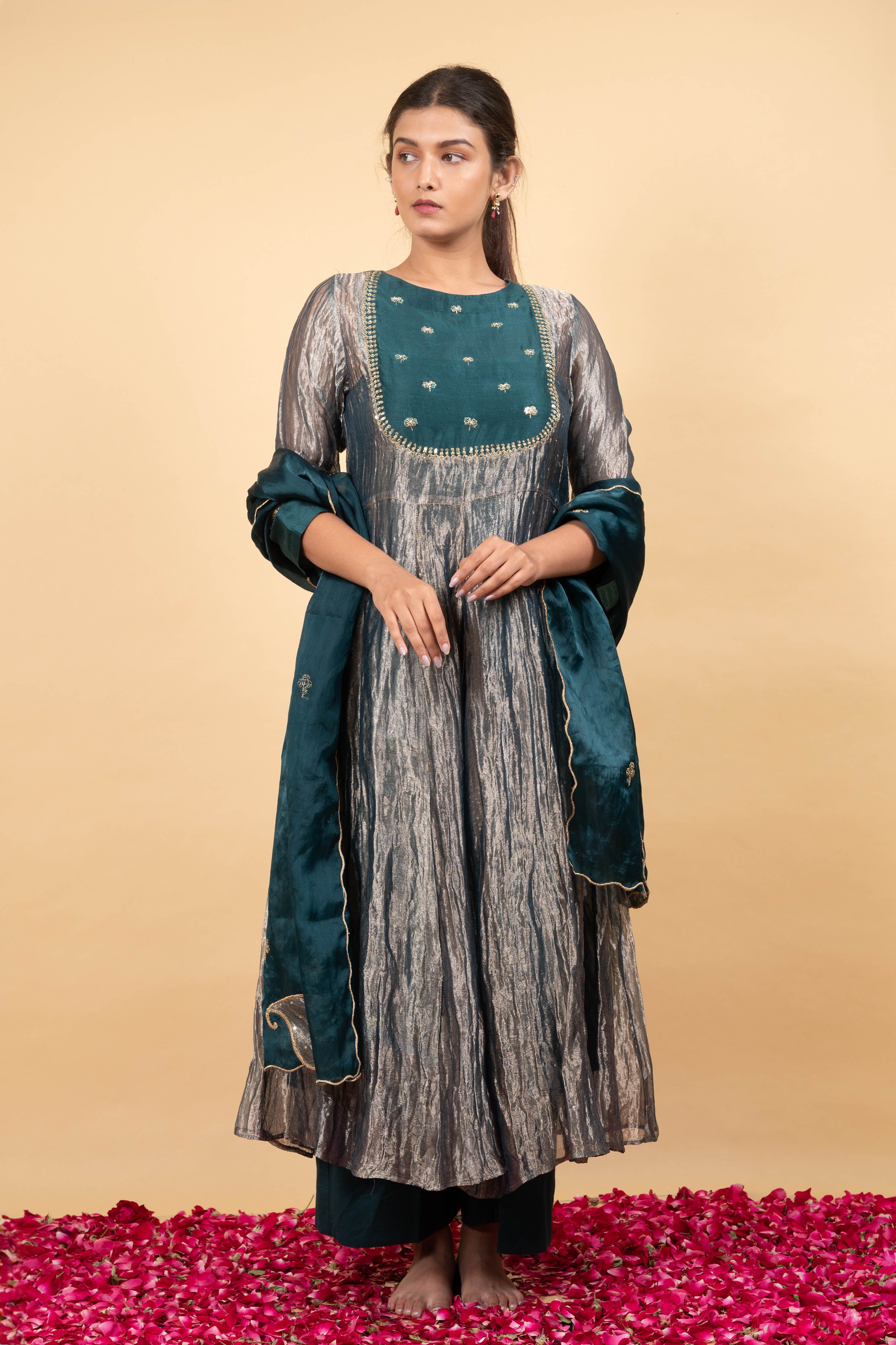 SAUNDARYA KURTA SET