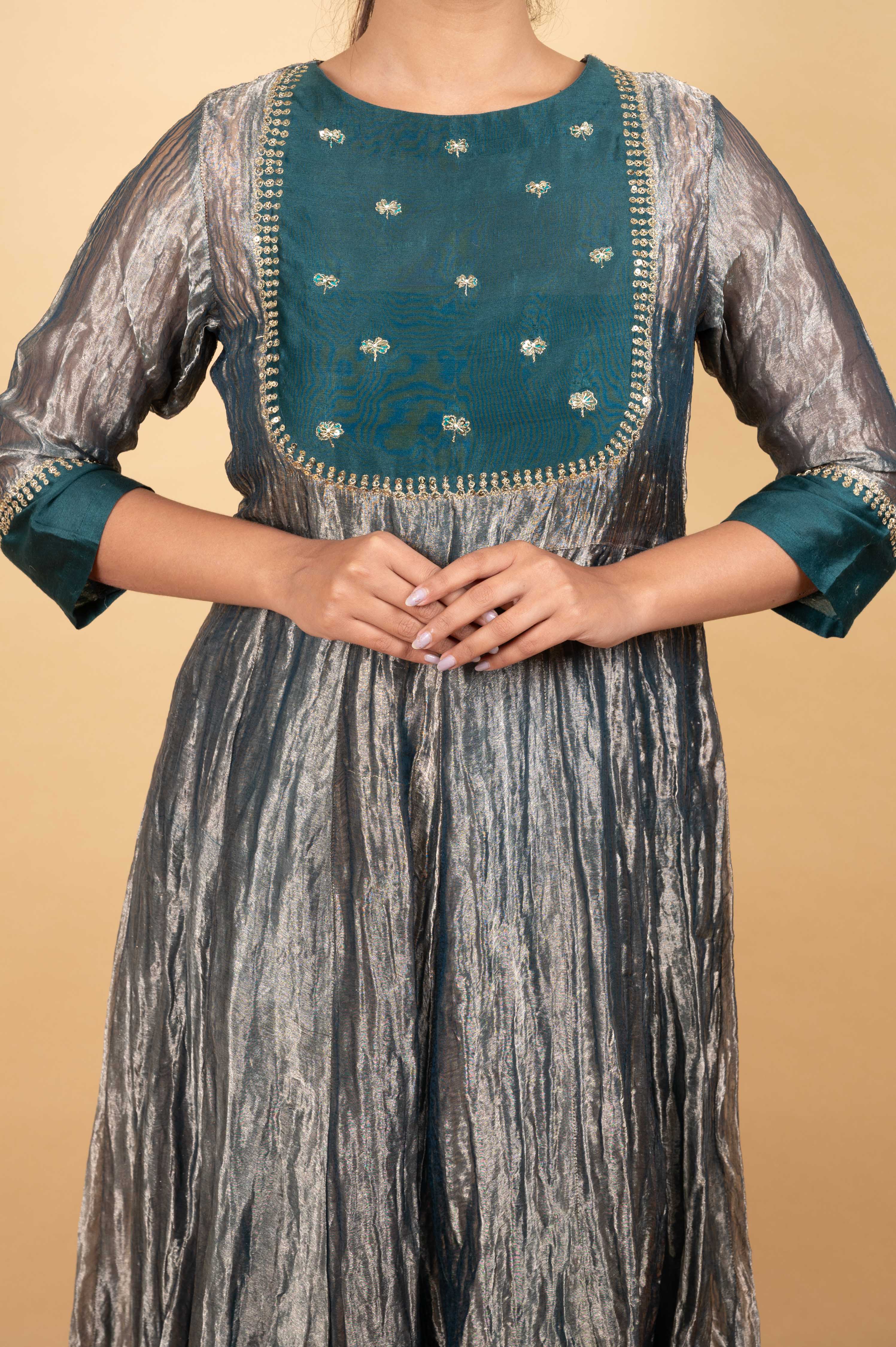SAUNDARYA KURTA SET